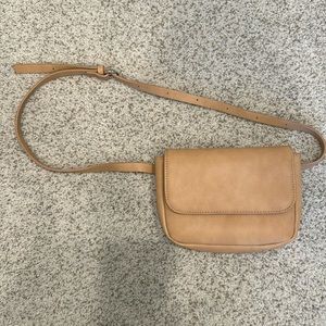 Oak & fort leather belt bag
